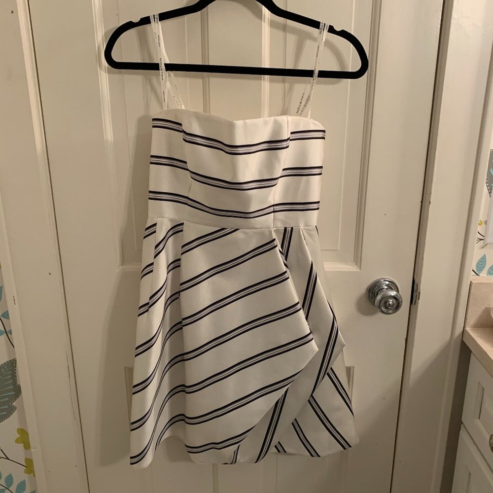 Halston Heritage Strapless Dress